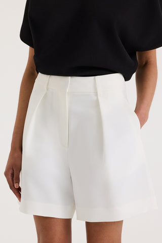 Ari Short