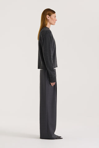 Ines V neck jumper