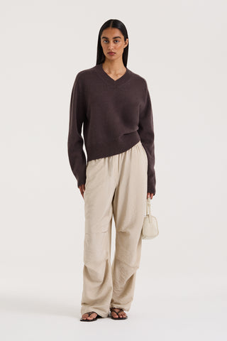 Ines V neck jumper