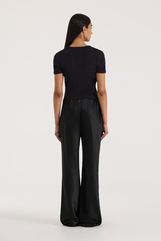 Nyelle Pant