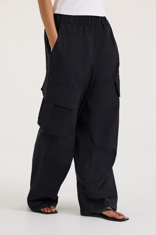 Imira Pant
