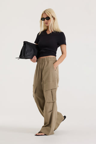 Imira Pant