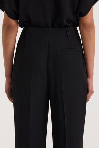 Edara Pant