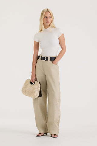 Jane Tee