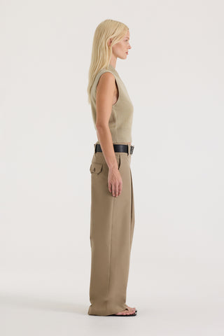 Gwyneth Vest