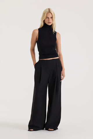 Lucia Pleated Trouser