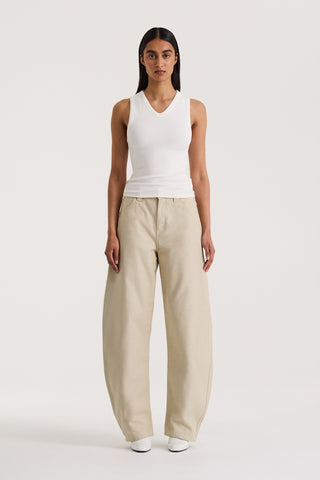 Nori High V-Neck Tank