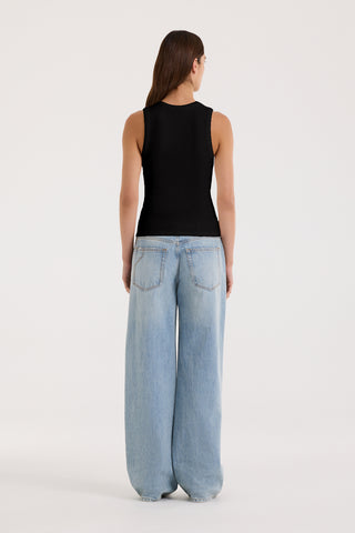 Nori High V-Neck Tank