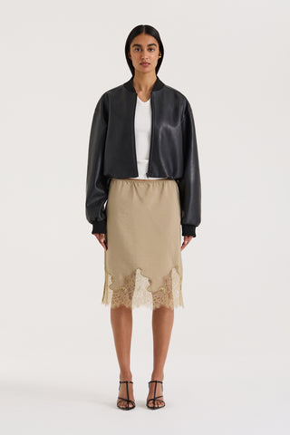 Mara Bomber