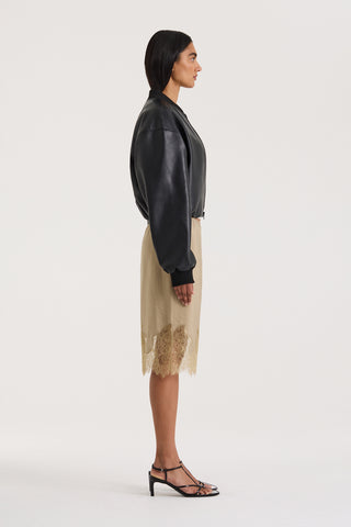 Mara Bomber