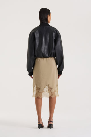 Mara Bomber