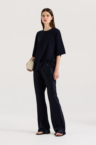 Nyelle Pant